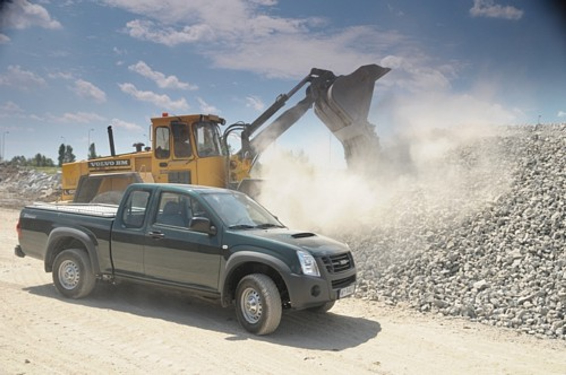 Isuzu D-Max 2.5L D L - Szukam pracy!