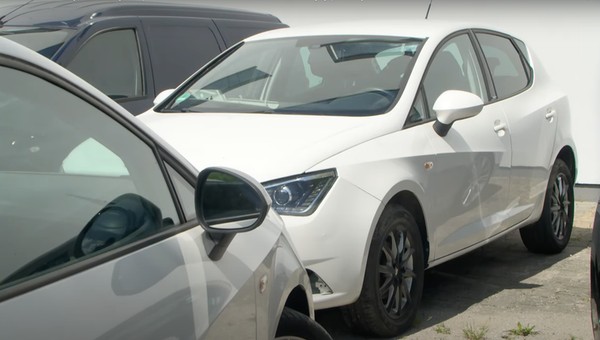 Kara za parkowanie aut na własnej posesji. Czy to możliwe?