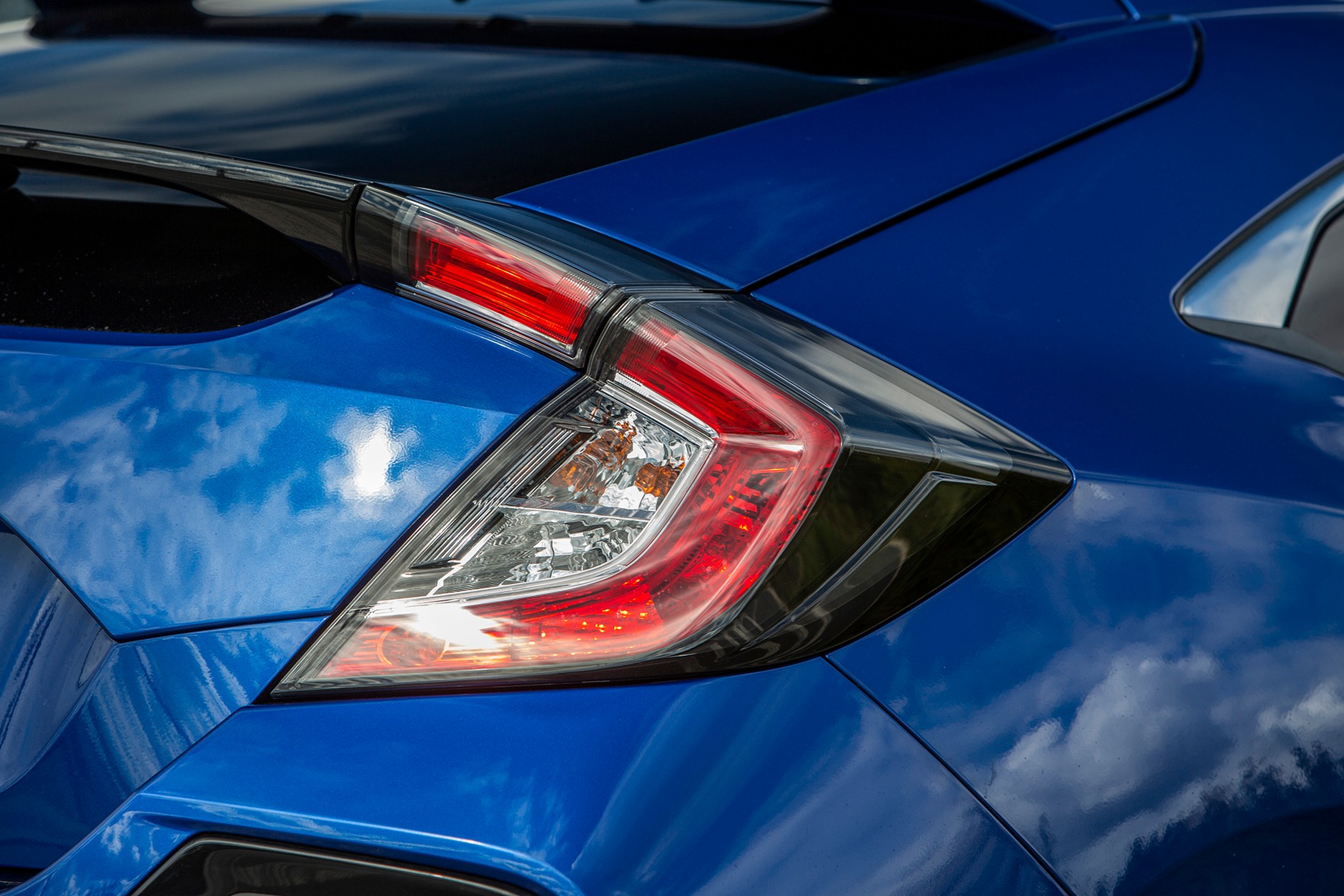 Honda Civic 1.6 i-DETC - czy Civic z dieslem ma sens?