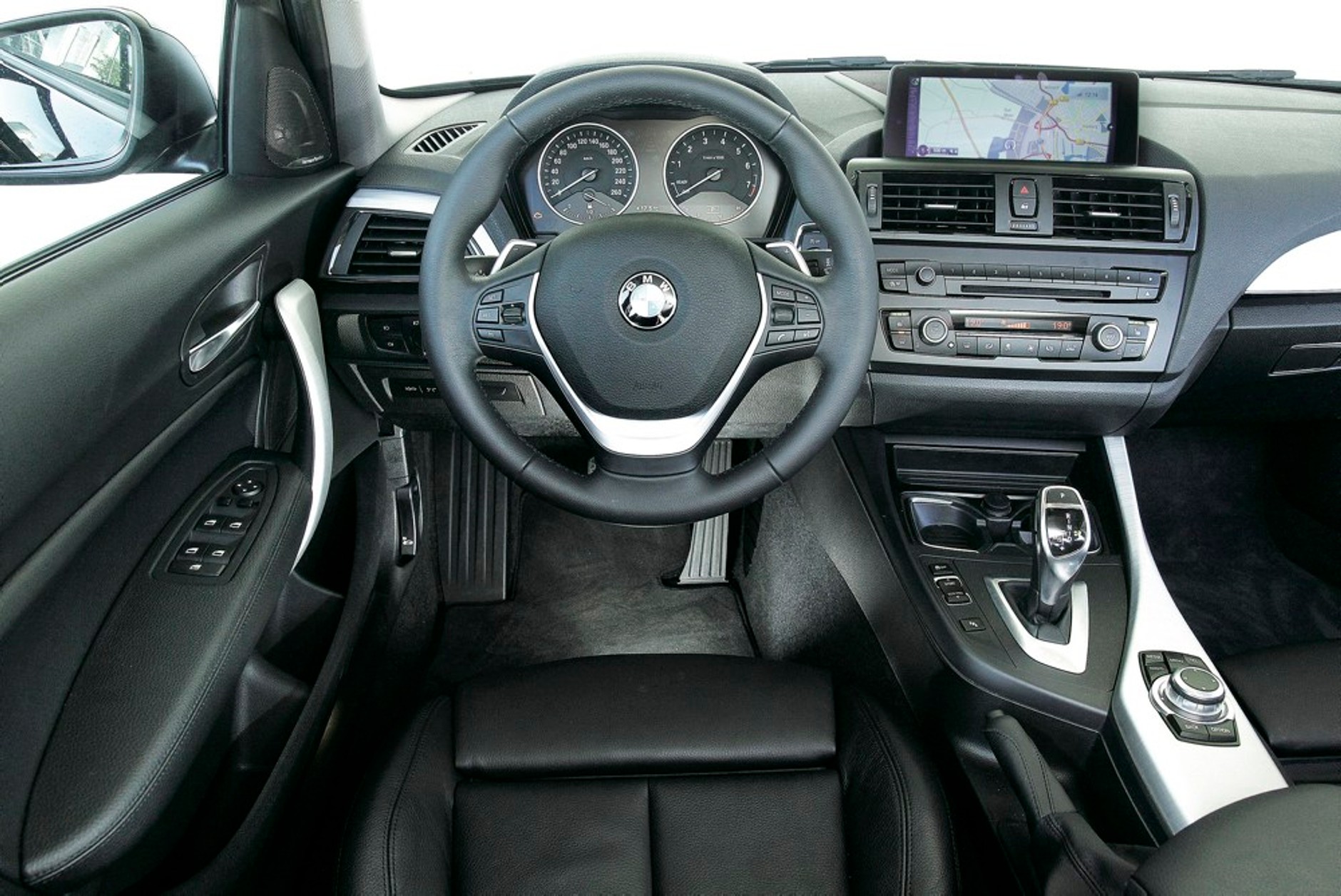 Kokpit BMW 125i
