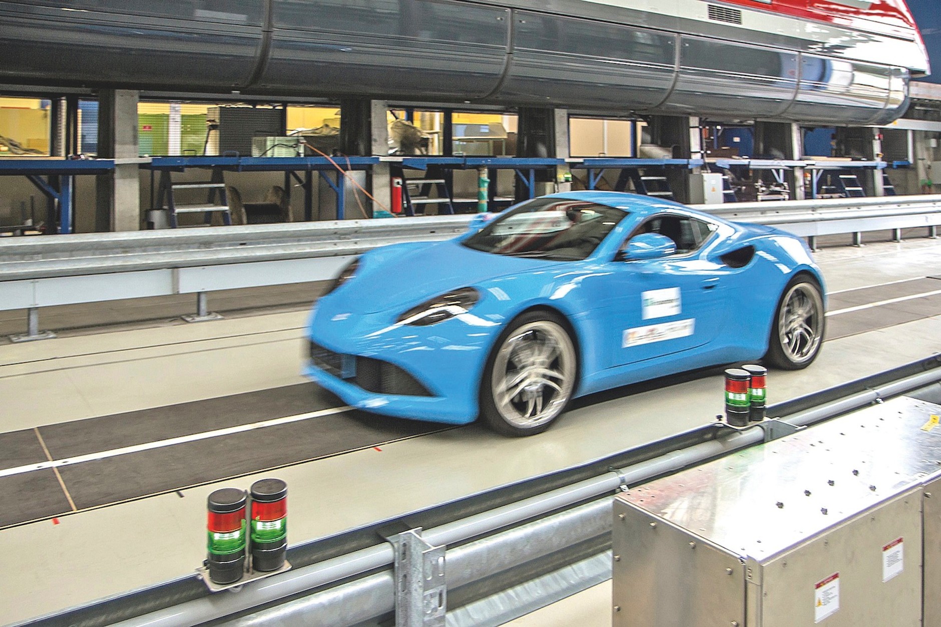 Indukcyjne ładowanie aut elektrycznych