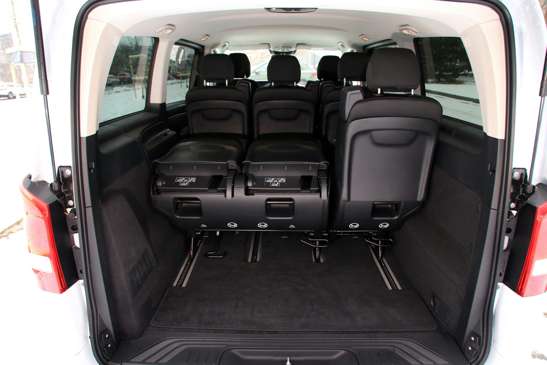 Mercedes eVito Tourer – pod prąd trendom