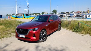 Pojechałem na Hel Mazdą CX-60 z dużym dieslem. Jest świetna, ale nie dla każdego