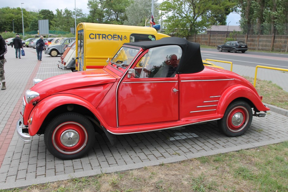 21. Światowy Zlot Miłośników Citroëna 2CV - Toruń 2015