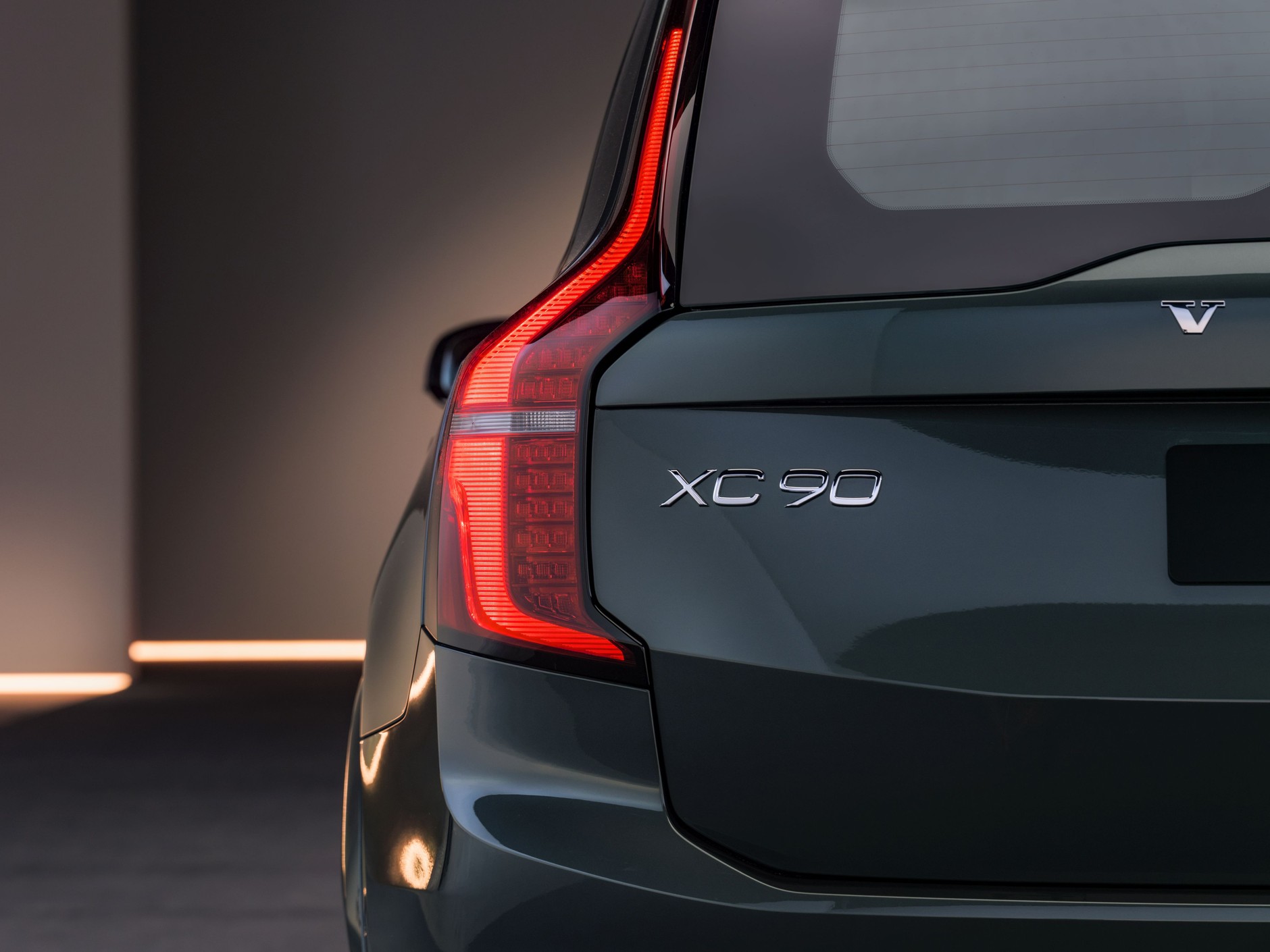 Volvo XC90 FL 15.09.2026
