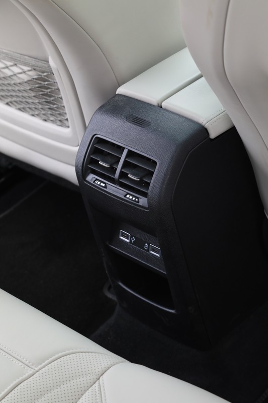 DS 4 E-Tense 225