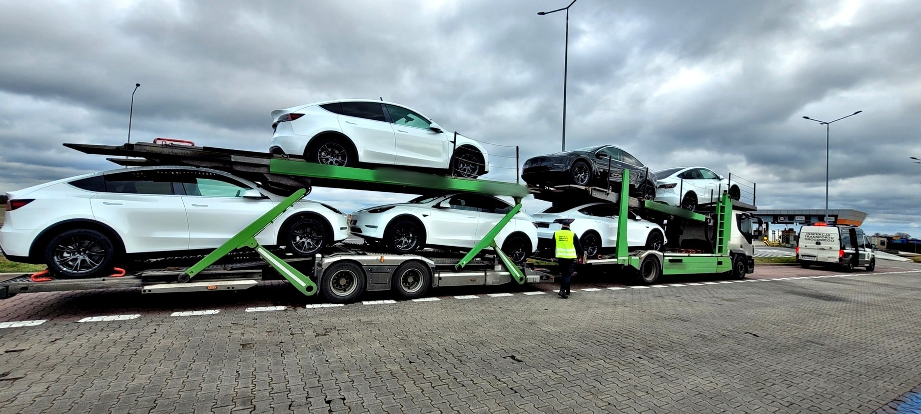 Kierowca autostransportera miał 0,32 promila