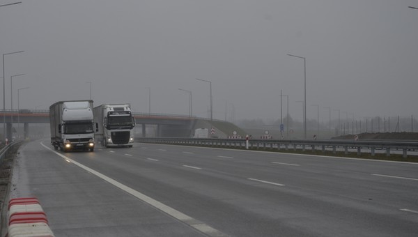 Pierwszy taki odcinek autostrady A1. Po trzy pasy ruchu na niemal 60 km