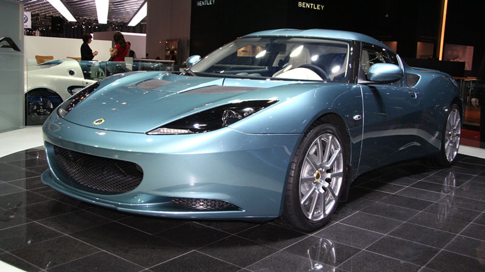 Genewa 2009: parada sportu i tuningu (fotogaleria)