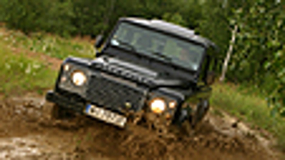 Land Rover Defender - Spec od zadań off-roadowych