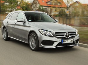Test Mercedesa klasy C - Kosmiczny styl i cena