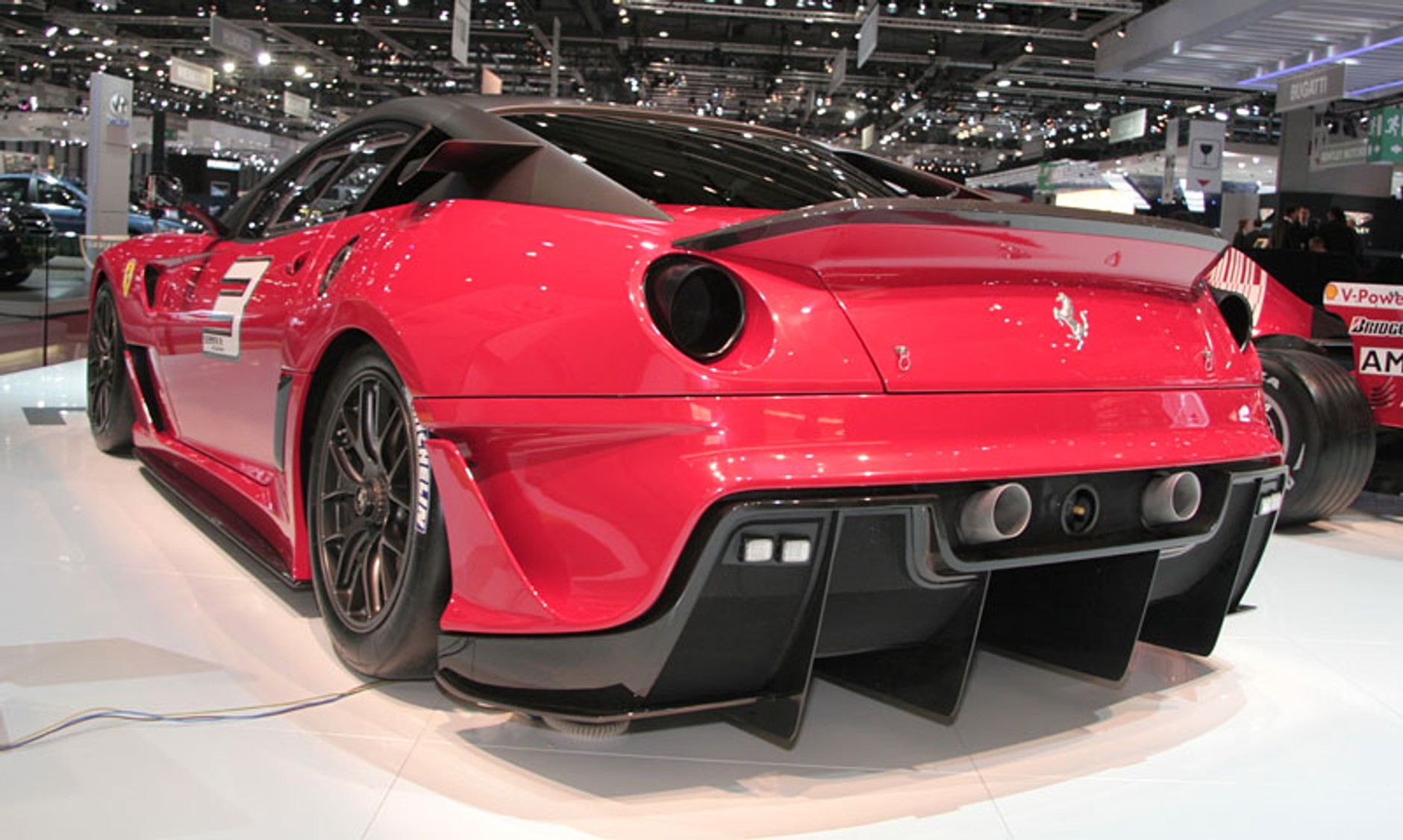 Ferrari w pierwszym półroczu 2009 zwiększyło udziały w rynku