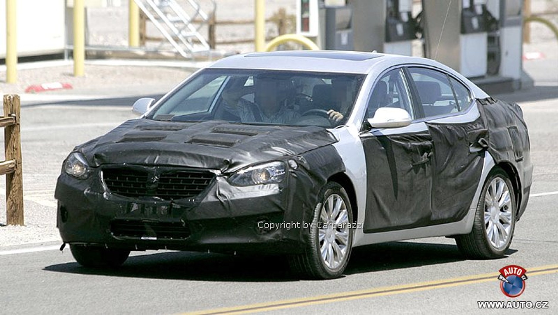 Kia VG: pierwszy szkic następcy modelu Opirus