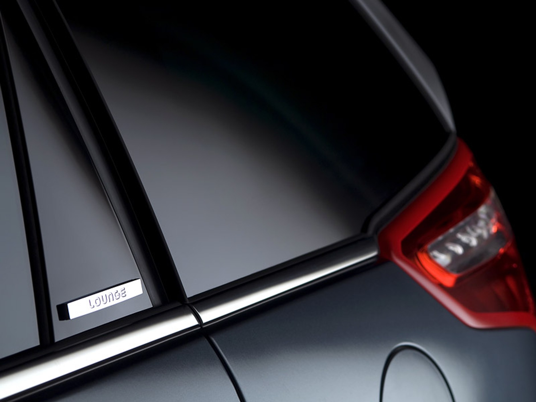 Citroen C4 Picasso Lounge: Luksusowa przestrzeń bez długości modelu Grand