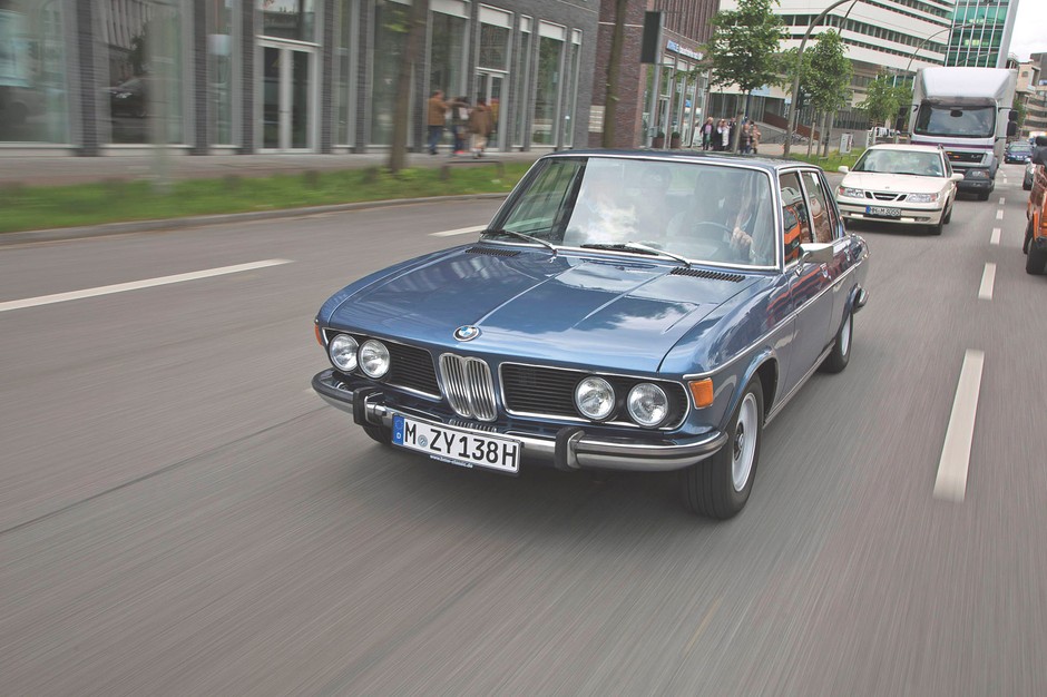BMW 3.0 Si - apalanie testowe 12,7 l/100 km