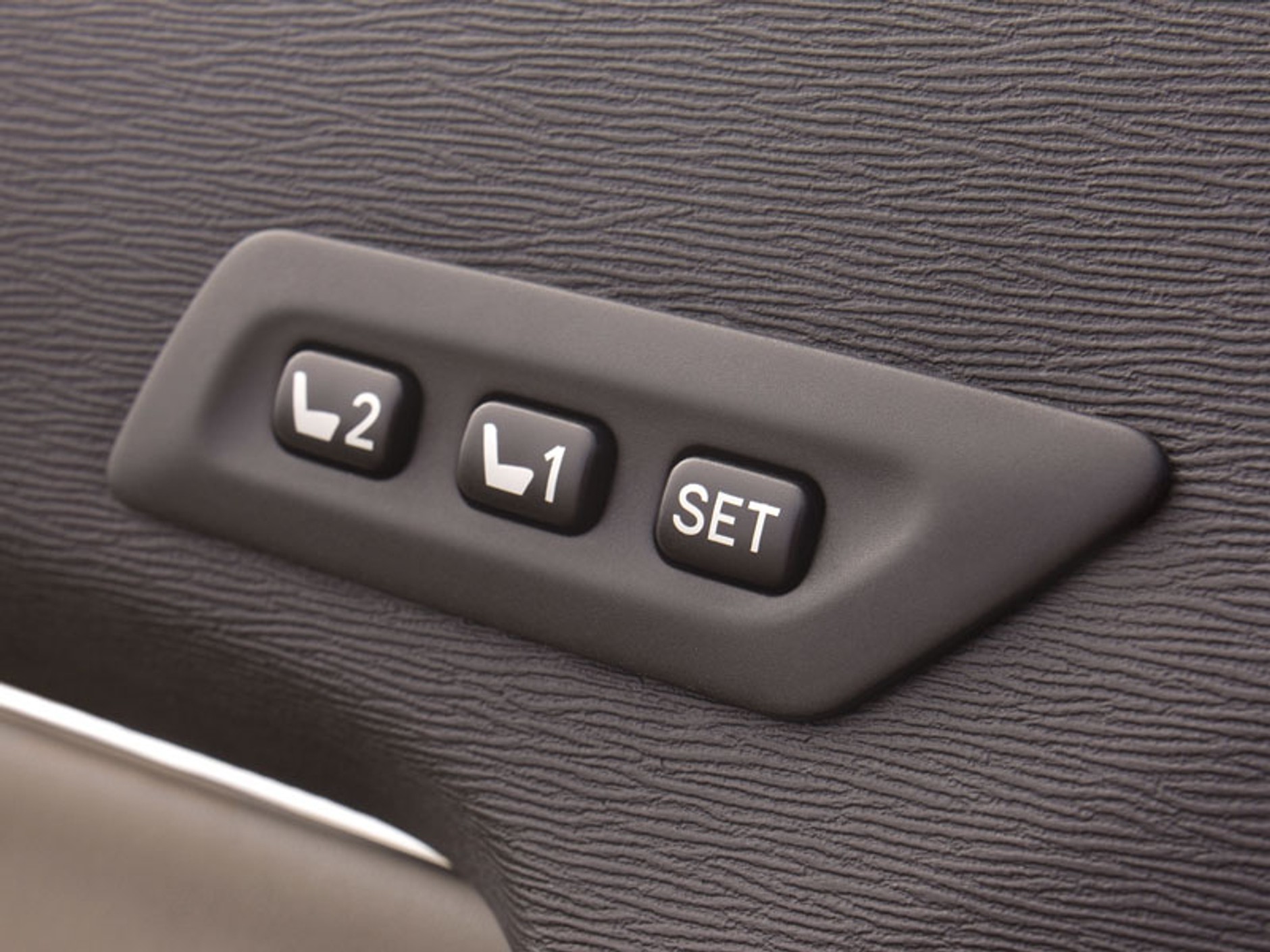 Toyota Avensis: pierwsze wrażenia z jazdy