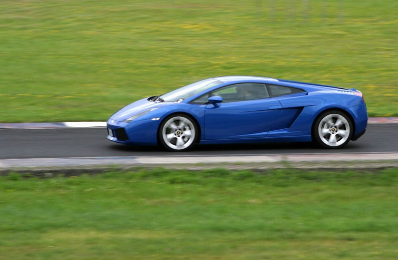 Lamborghini Gallardo Roadshow 2007: pierwsze wrażenia z jazdy