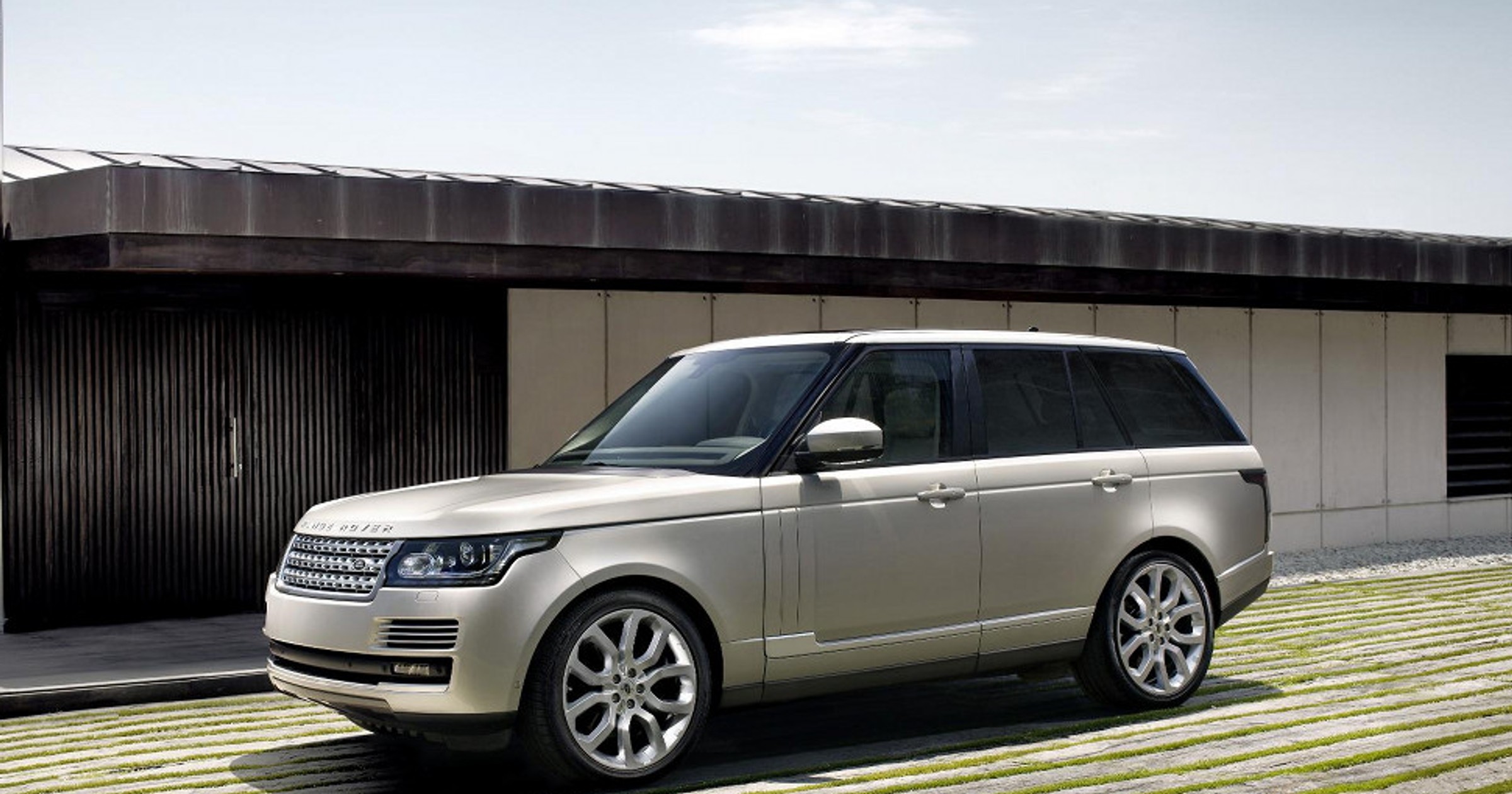 Nowy Range Rover już oficjalnie