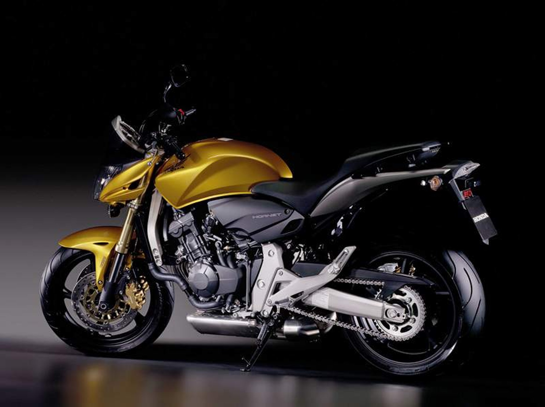 Honda CB600F Hornet: wiele zmian na lepsze