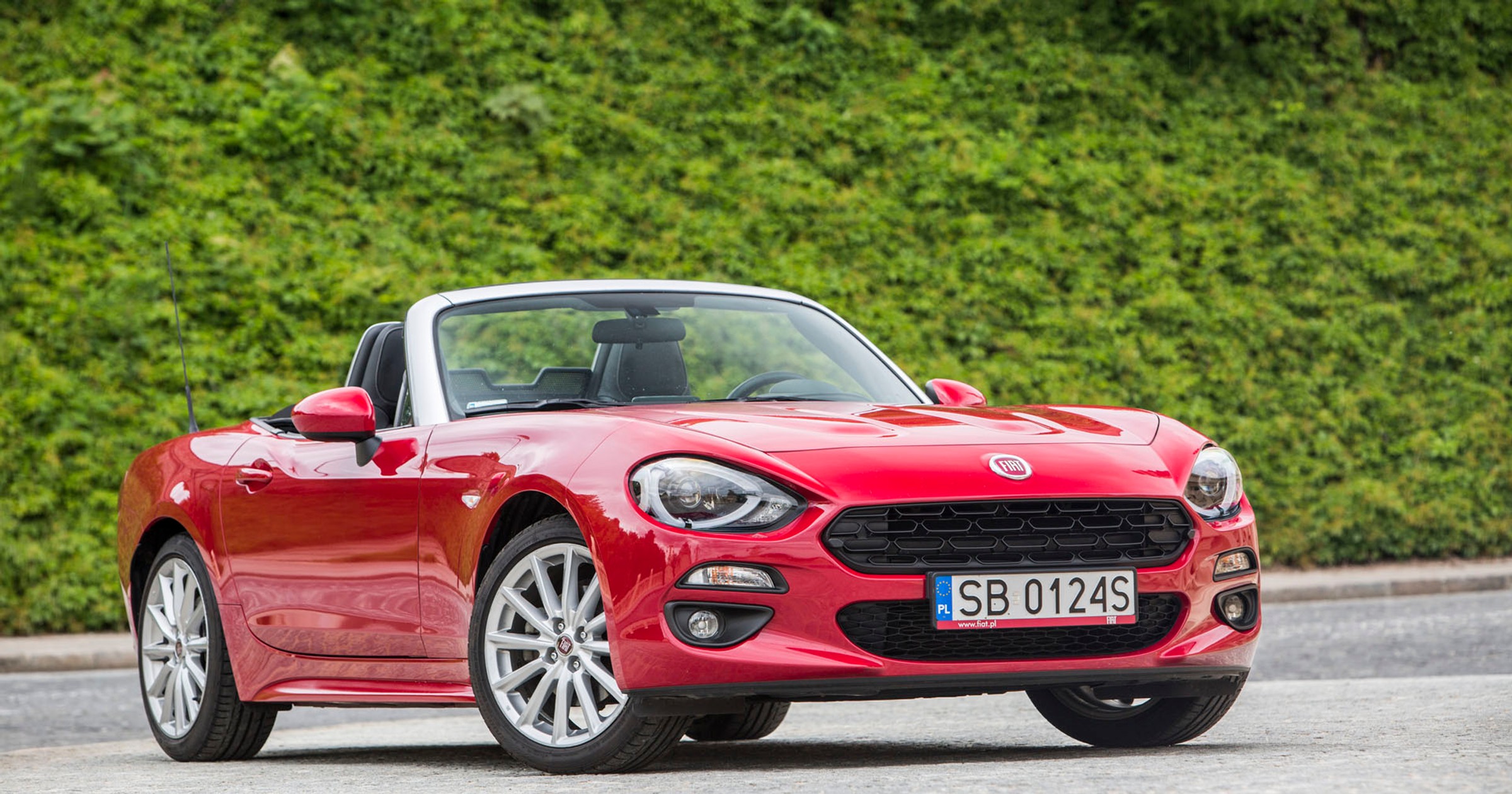 Fiat 124 Spider - fun car retro