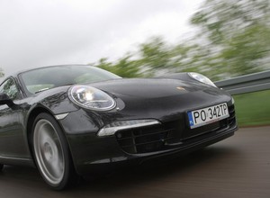 Porsche 911 Carrera S: emocje w standardzie