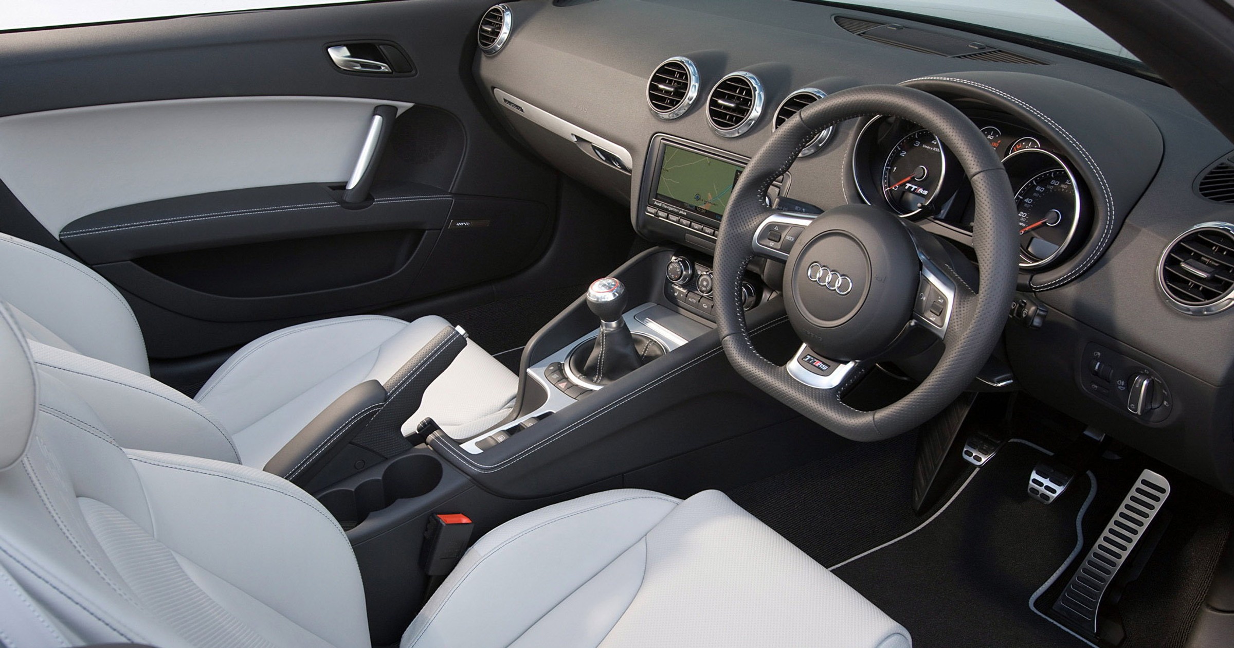 Audi TT RS Roadster UK