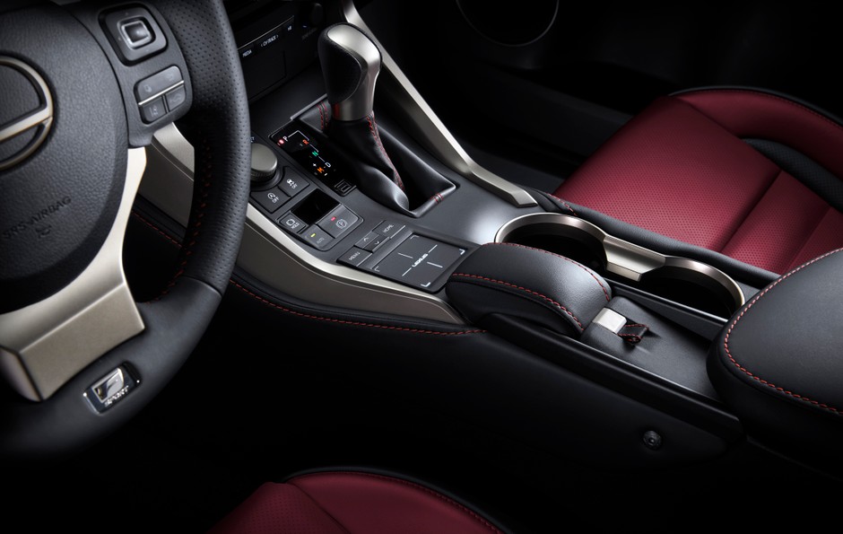 Lexus NX 300h