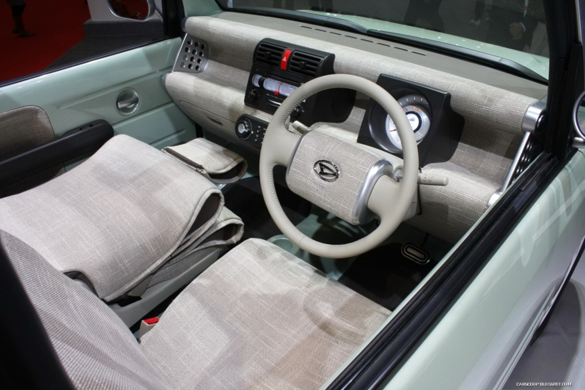 Daihatsu Basket - Koszyk na kołach