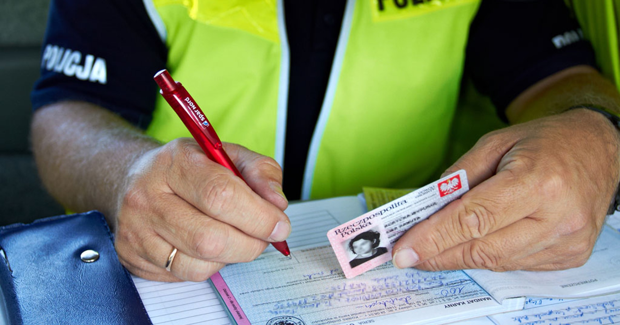 Za co zapłacisz karę - brak dokumentów i niedopełnione formalności