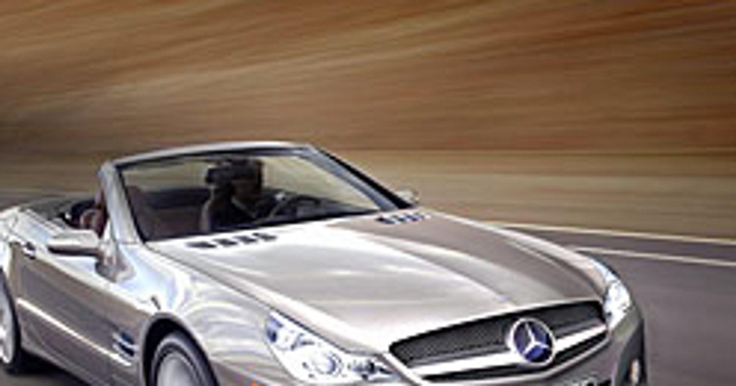 Zdjęcia szpiegowskie: Mercedes-Benz SL bardziej w stylu CLS