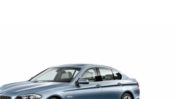 BMW ActiveHybrid 5: ekologia po bawarsku