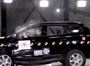Euro NCAP: Volvo XC60 - 5 gwiazdek i pełna pula punktów za ochronę dorosłych pasażerów