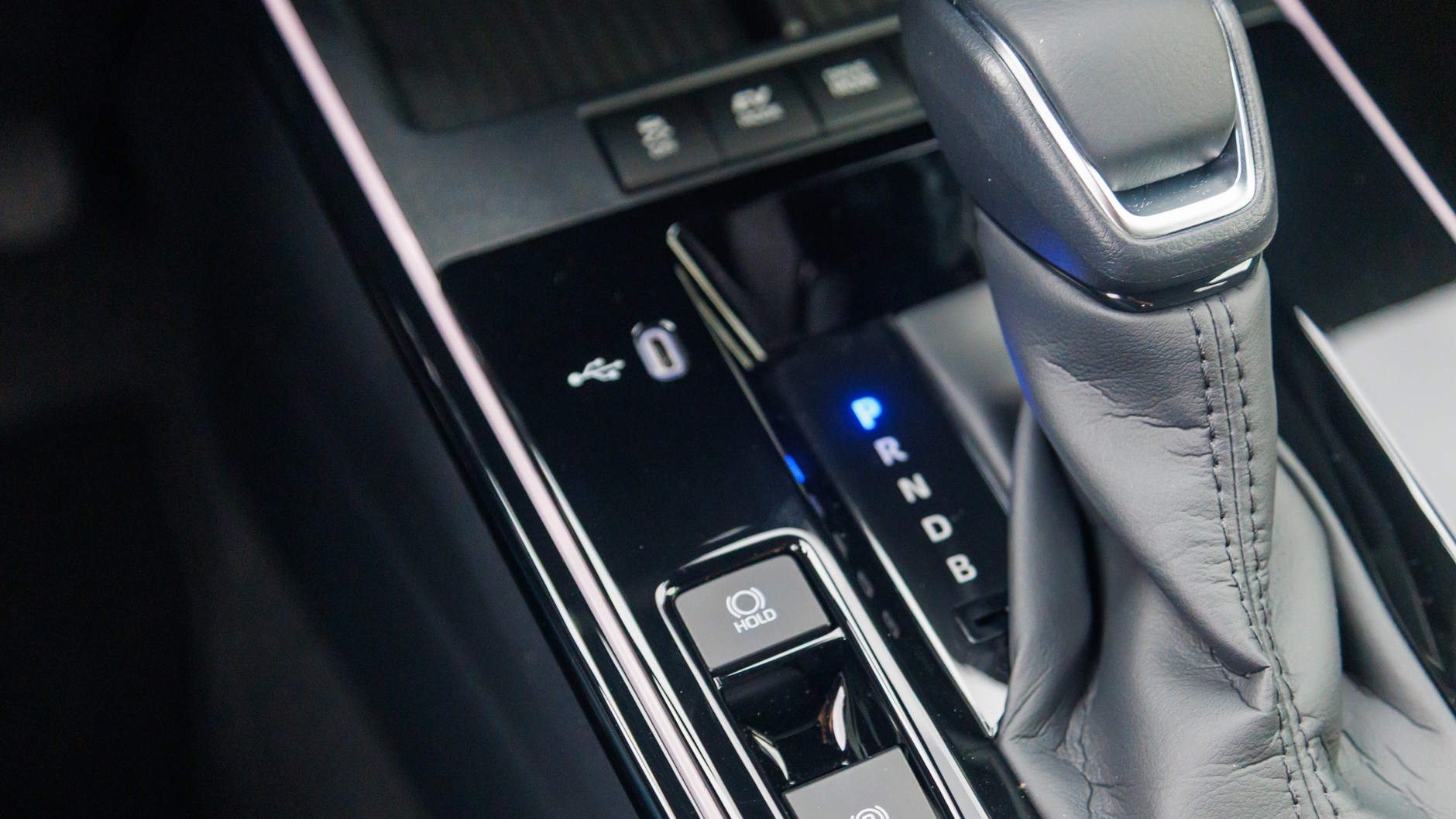 Toyota Corolla Cross Executive 2.0 Hybrid Dynamic Force 178 KM AWD-i e-CVT