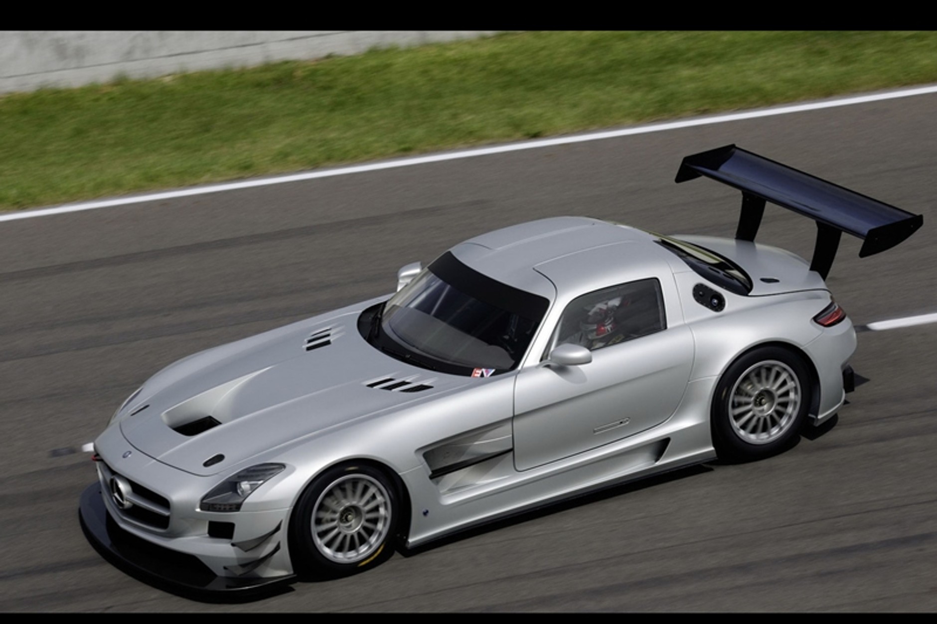 Mercedes SLS AMG GT3 – tylko na tor, a do tego za horrendalne pieniądze