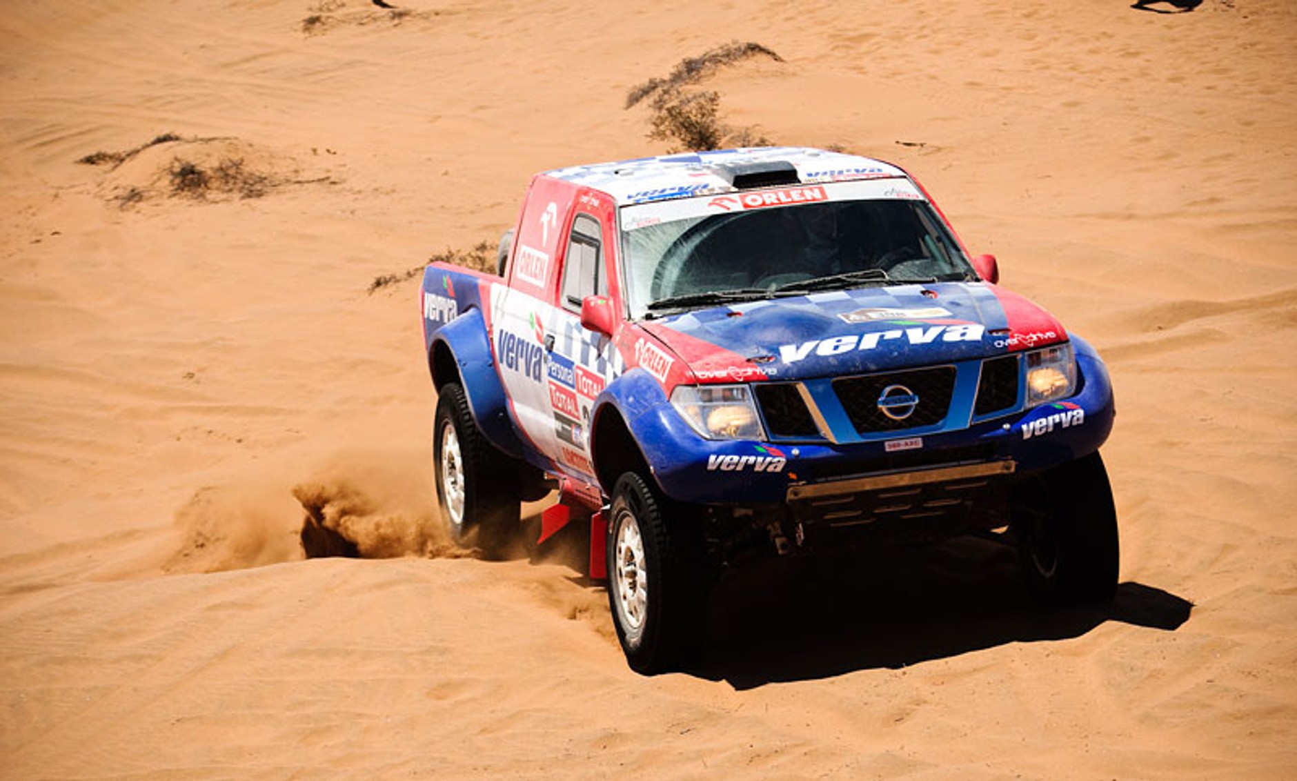Rajd Dakar 2010: Przygoński goni najlepszych, pech Hołowczyca (9. etap na żywo, wyniki, foto)