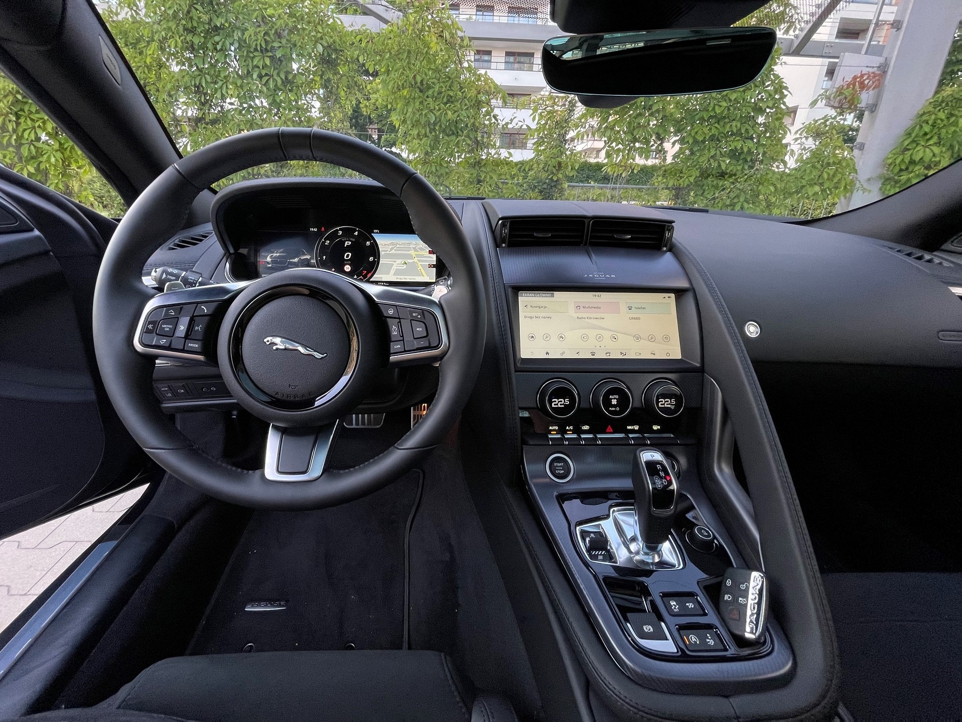 Jaguar F-Type Coupé 2.0 P300 R-Dynamic