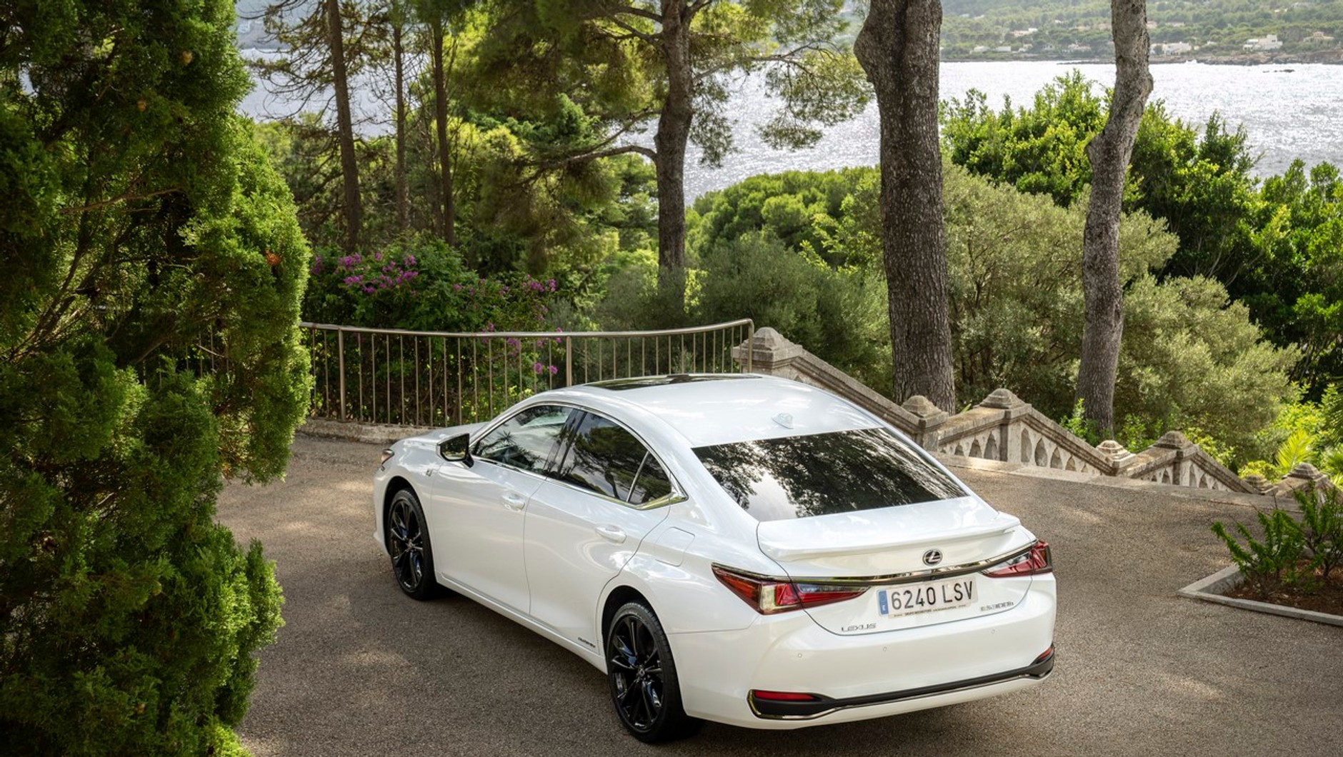 Lexus ES 300h