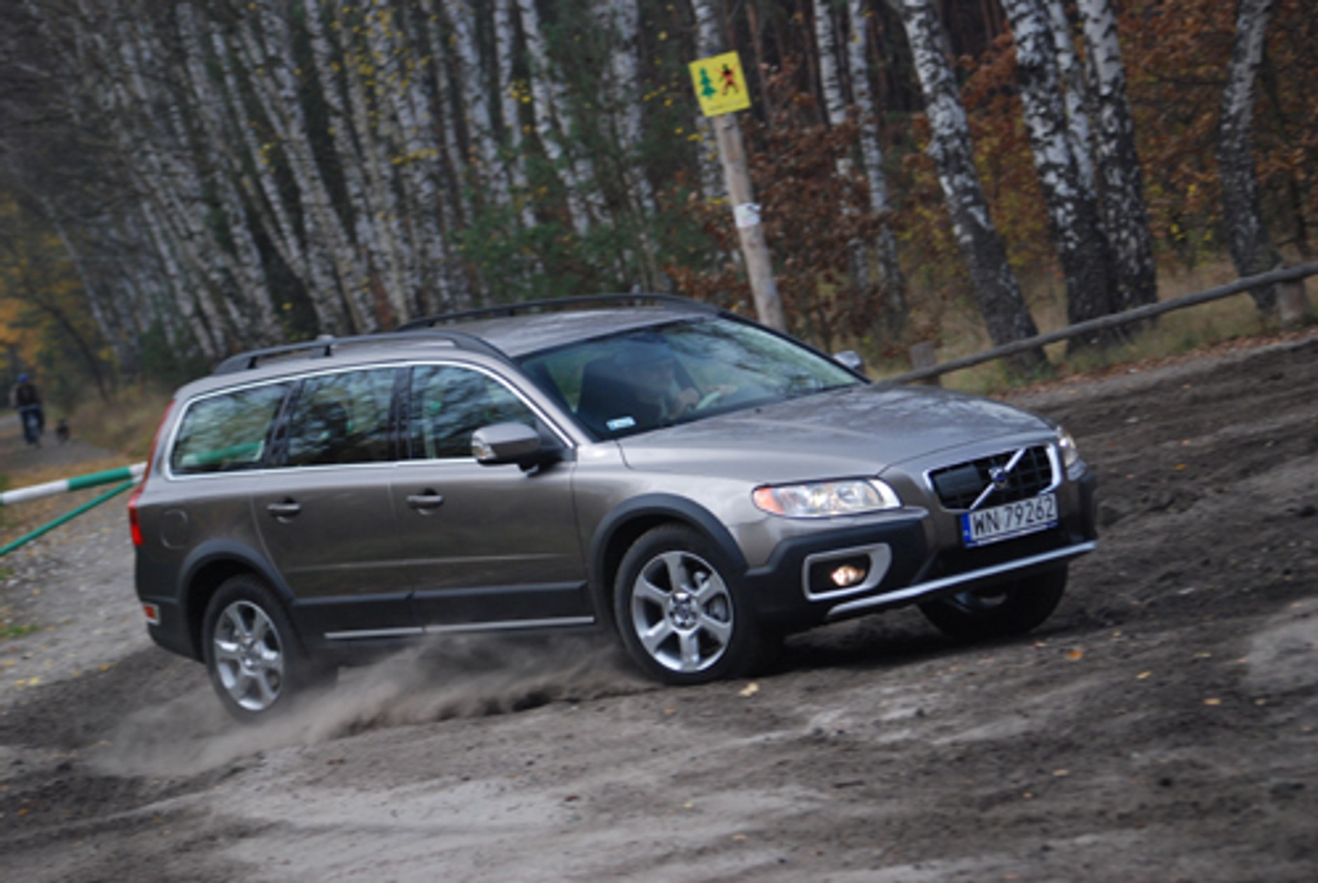 Volvo XC 70 3.2 Summum - Bojowo i... luksusowo