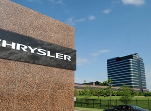Chrysler podejmuje napędową ofensywę