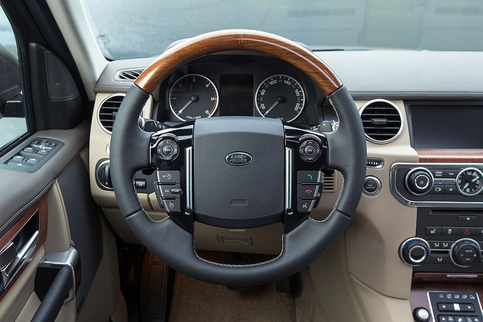 Land Rover Discovery MY 2015