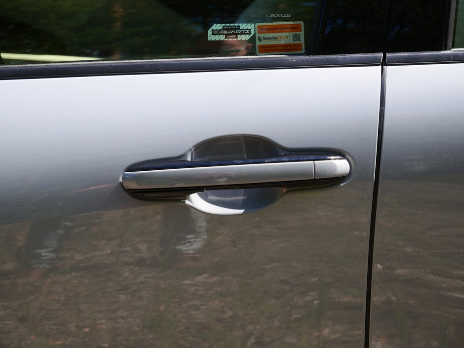 Lexus LBX