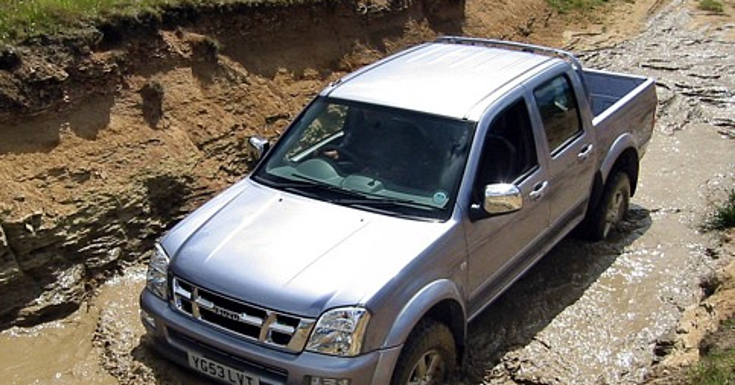 Pikap Isuzu
