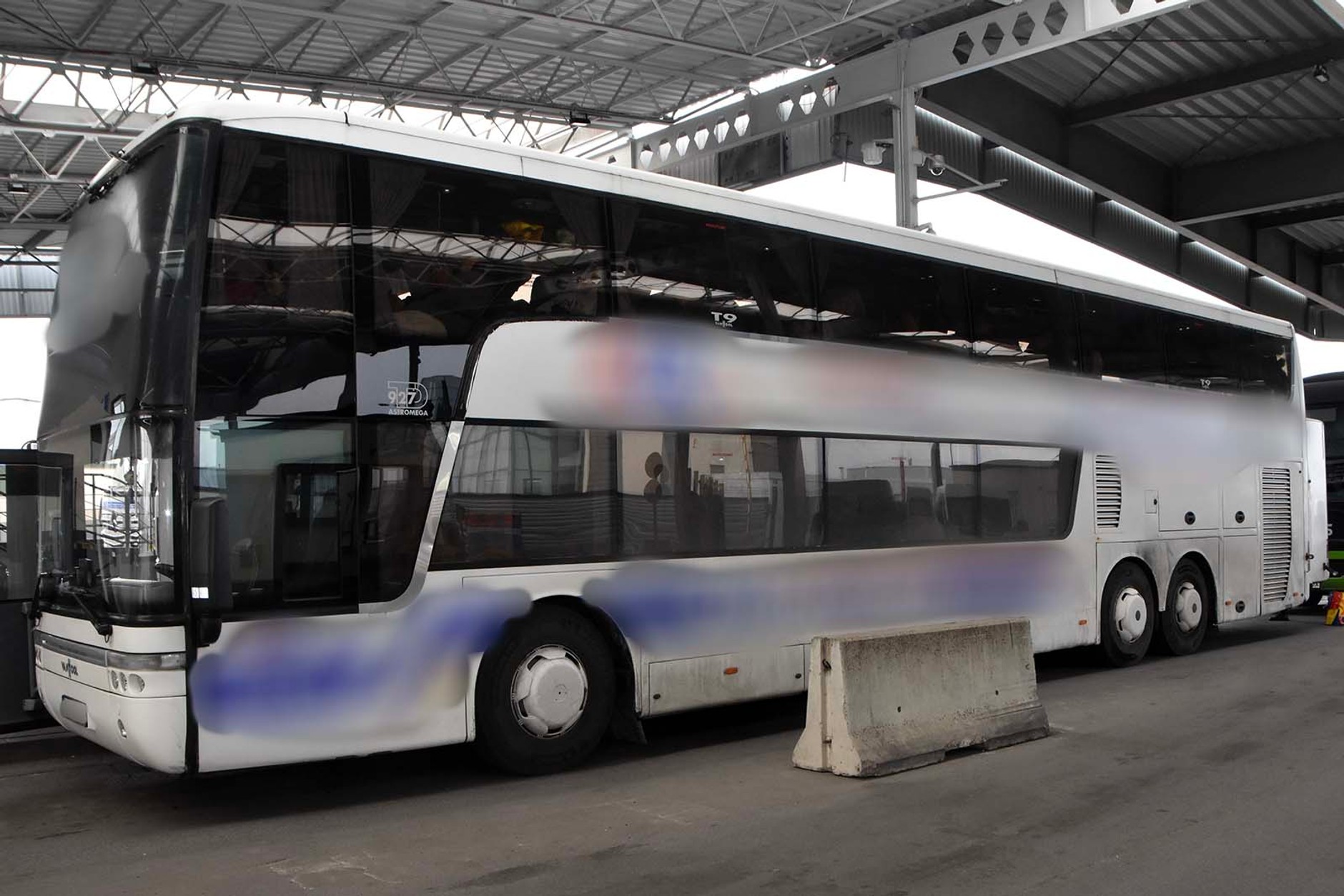 Straż Graniczna odkryła w chipsach podrobione prawa jazdy