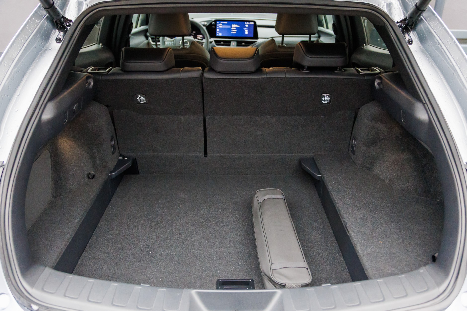 2024 Lexus UX300h