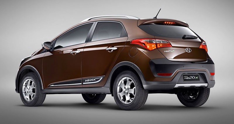 Stylowy crossover Hyundai HB20X z Brazylii