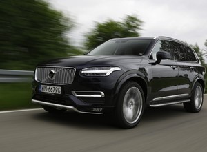 Używane Volvo XC90 II - czy warto kupić szwedzkiego SUV-a?