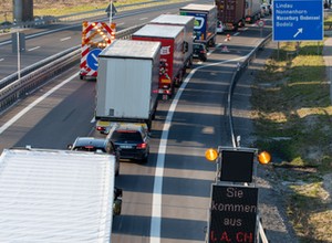 Na niemieckich drogach będą niewidzialne systemy sprawdzające masę pojazdów. Mandat to prawie 2 tys. zł