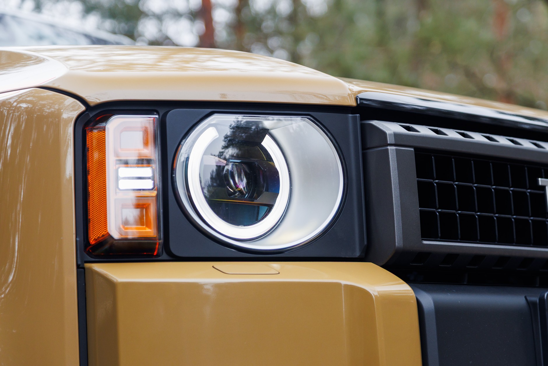 Jeep Wrangler vs Toyota Land Cruiser