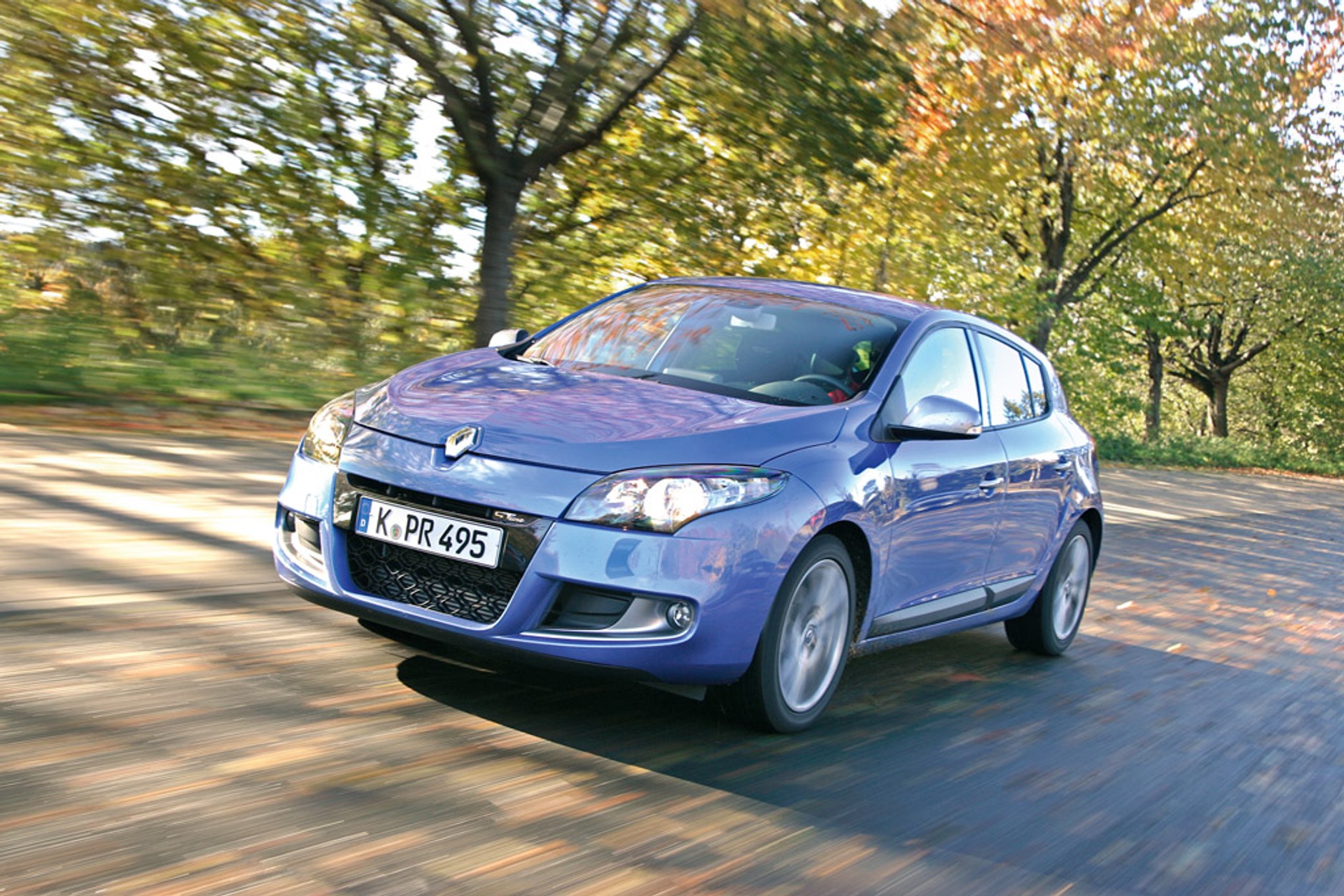 Czy nowy Citroen C4 jest lepszy od Golfa i Megane?