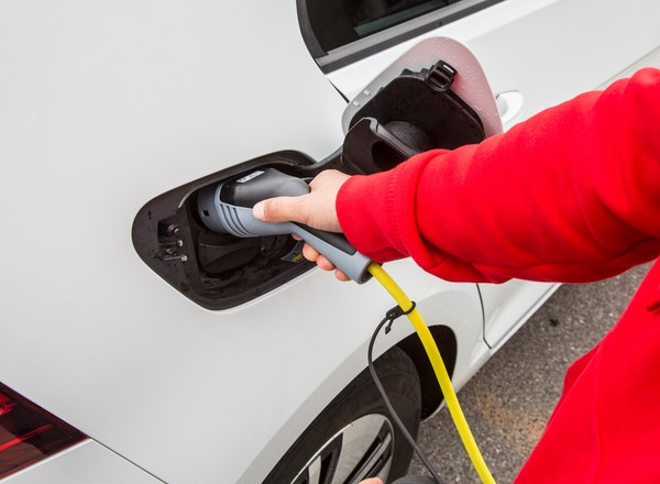 Czy w Polsce powstanie fabryka samochodów elektrycznych?